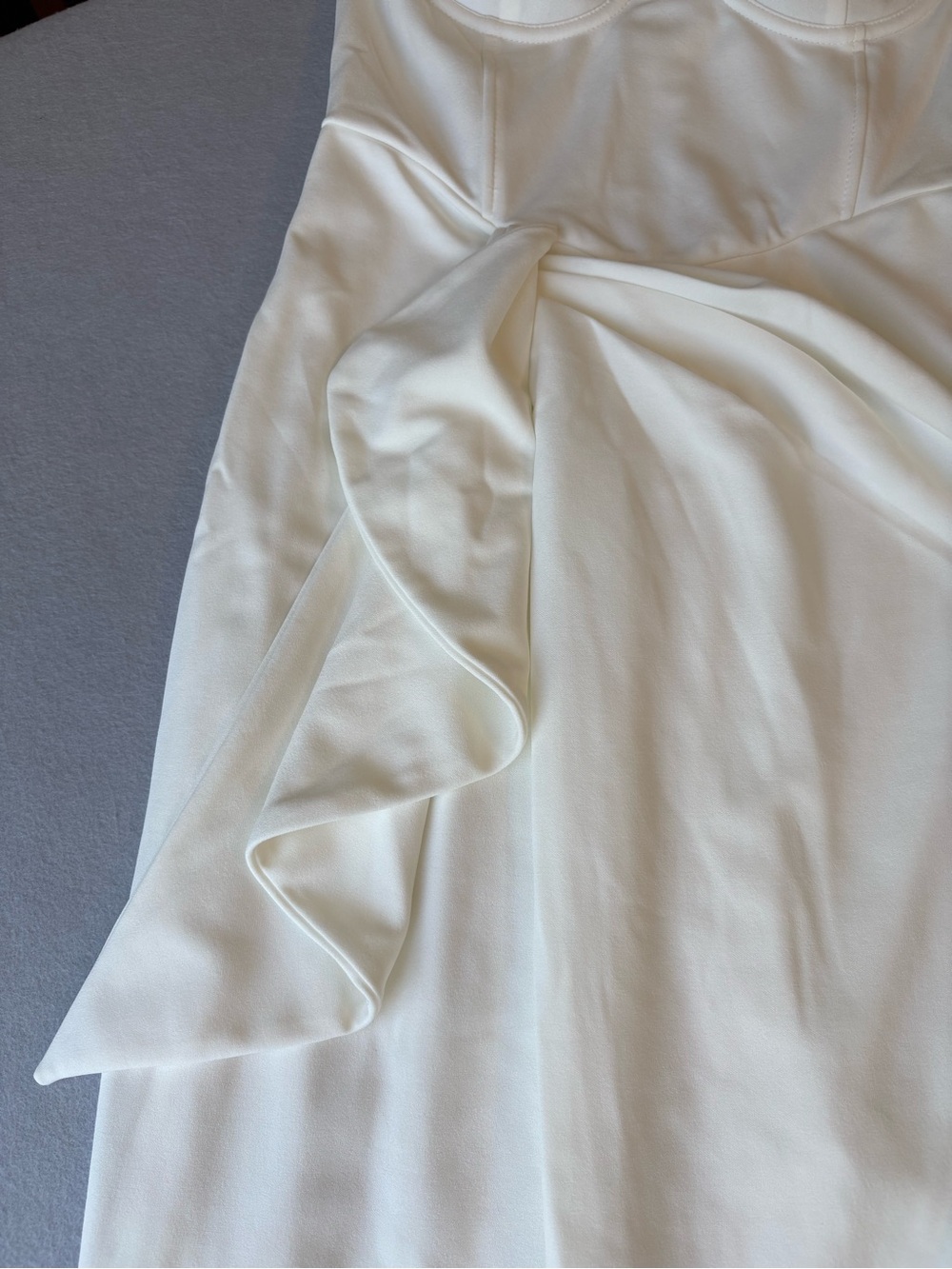 Windsor White Sweetheart Ruffle Slim Crepe Formal Midi Dress Sz M NWT - Picture 15 of 16